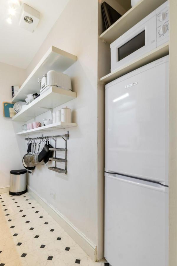 Elegant Earl'S Court 2 Bedroom Flat Just 4 Minutes From Tube Londres Exterior foto